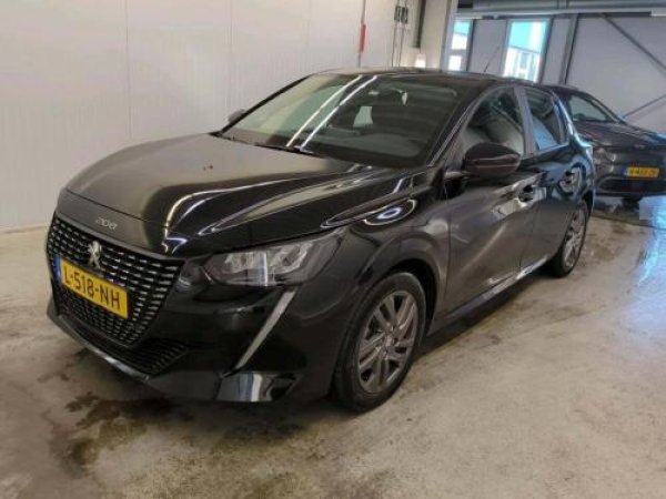 Peugeot 208 1.2 PureTech Active Pack 2021 - voorkant