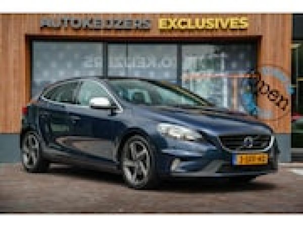 Volvo V40 1.6 D2 R-Design 2013 - voorkant