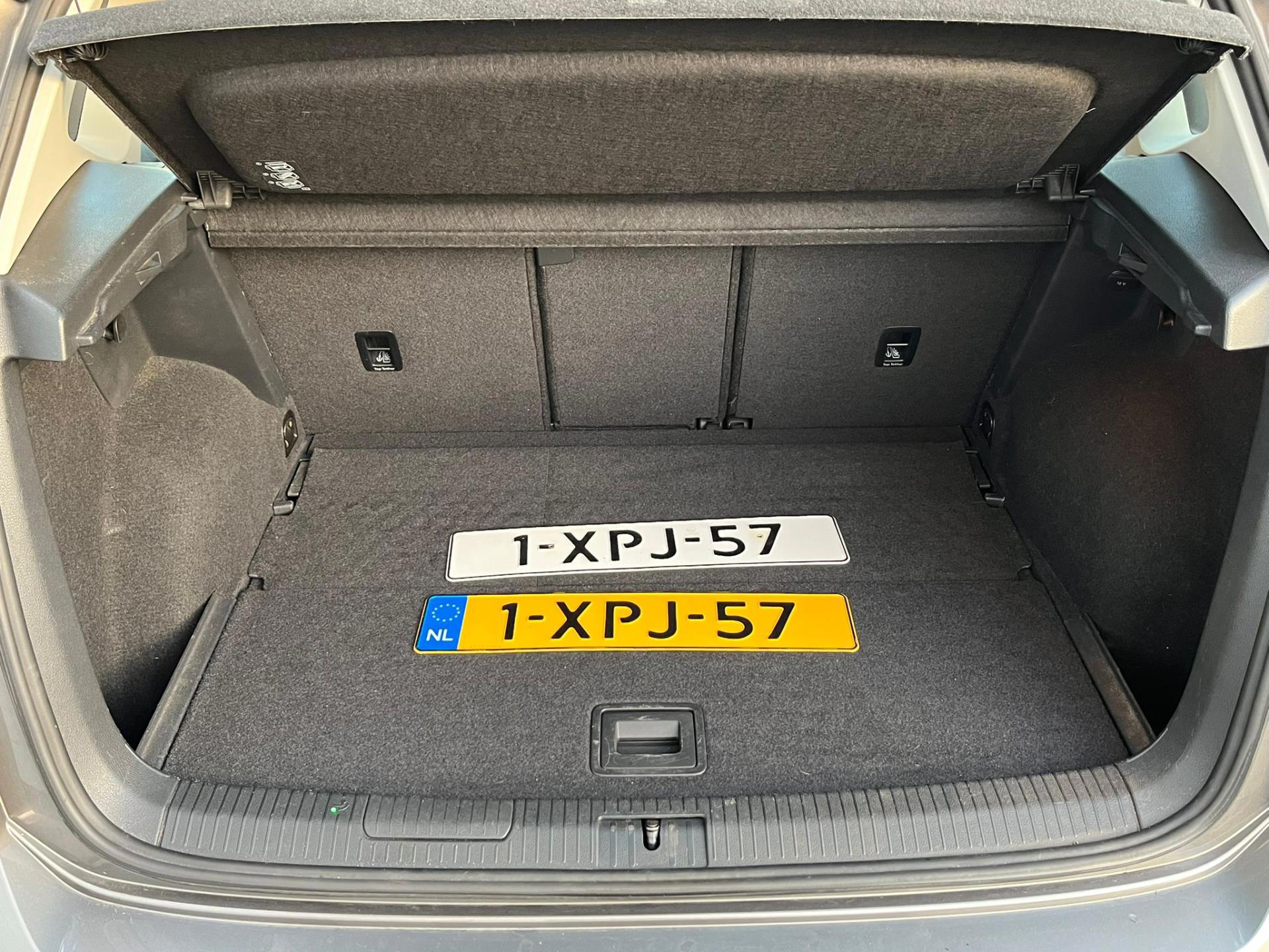 Foto van Volkswagen Golf Sportsvan