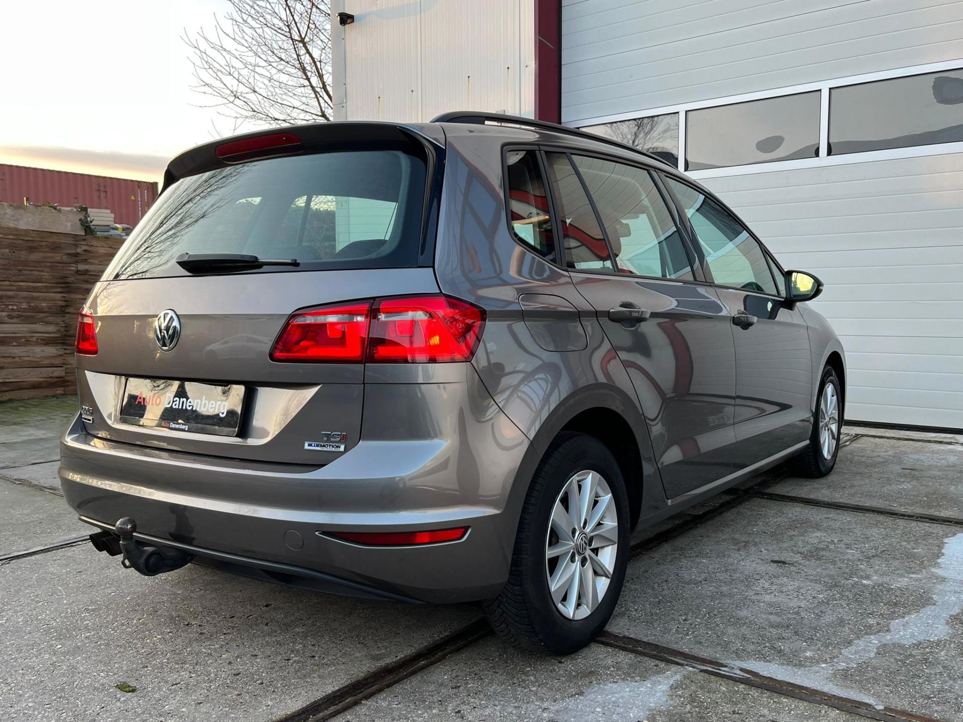 Foto van Volkswagen Golf Sportsvan