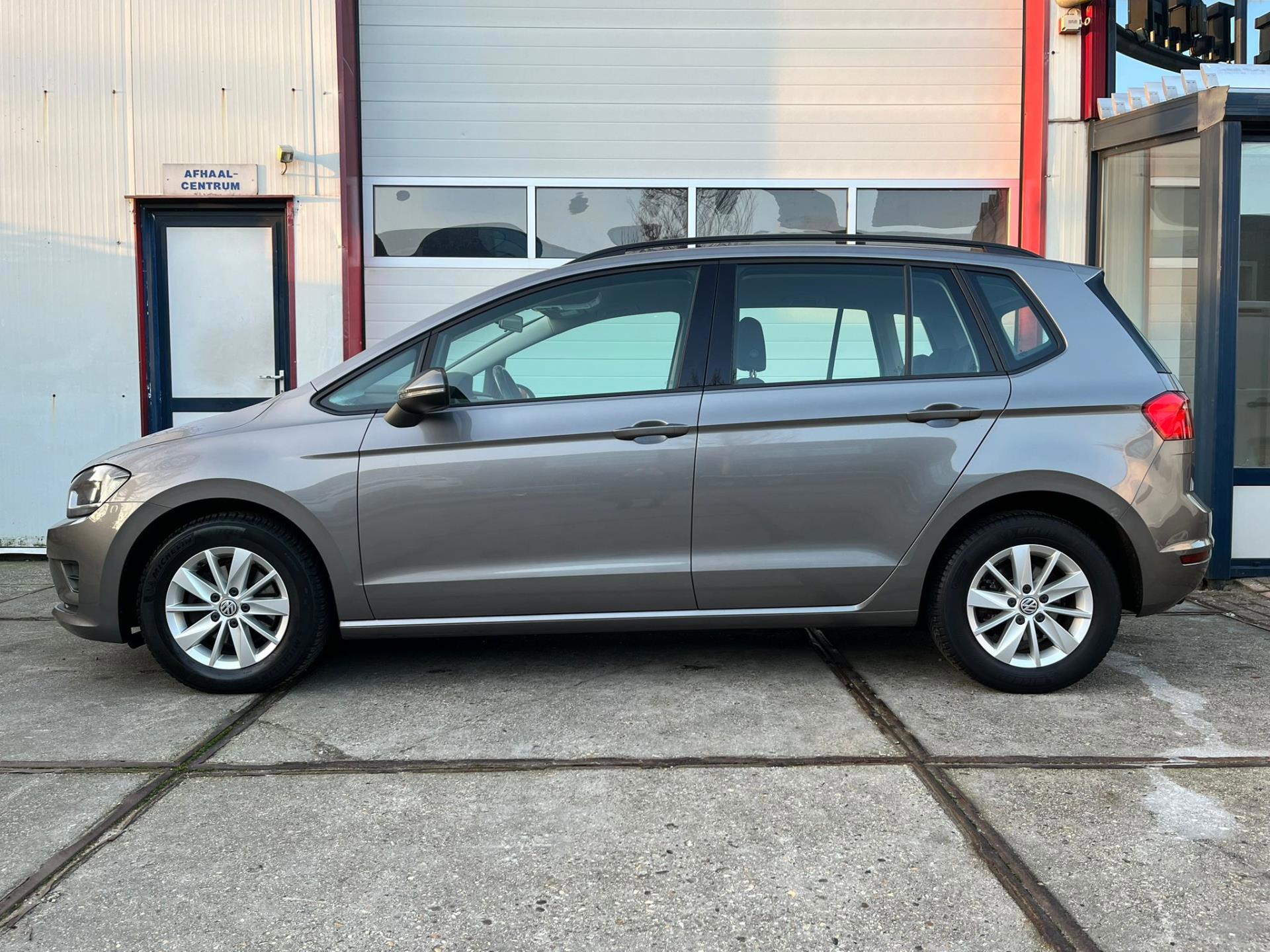 Foto van Volkswagen Golf Sportsvan