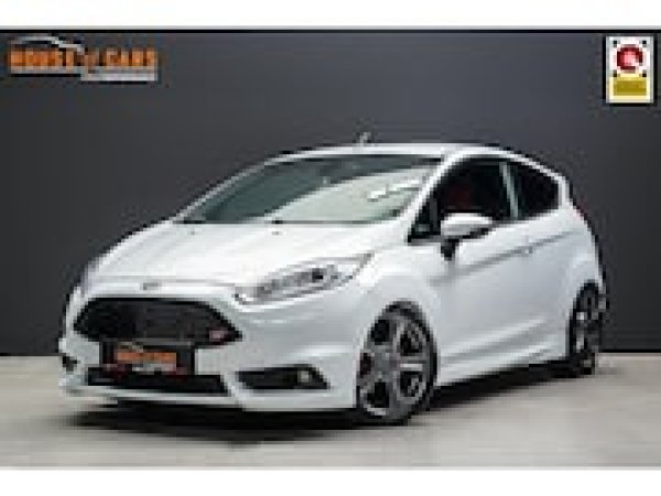 Ford Fiesta 1.6 ST2 2016 - voorkant