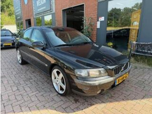 Volvo S60 2.4 Edition 2001 - voorkant