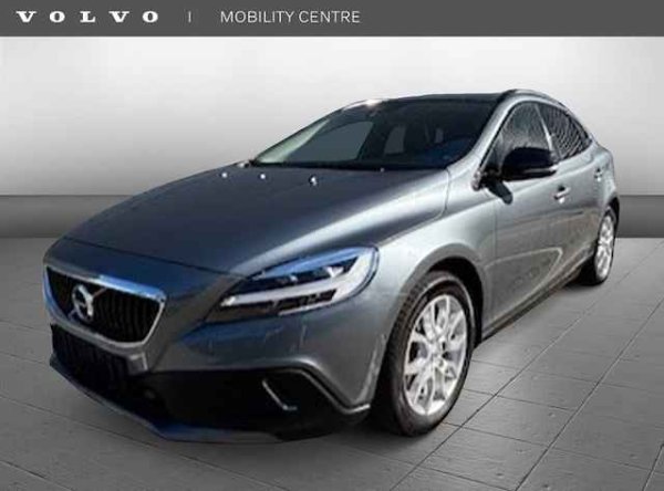 Volvo V40 Cross Country 1.5 T3 Polar+ Luxury 2019 - voorkant