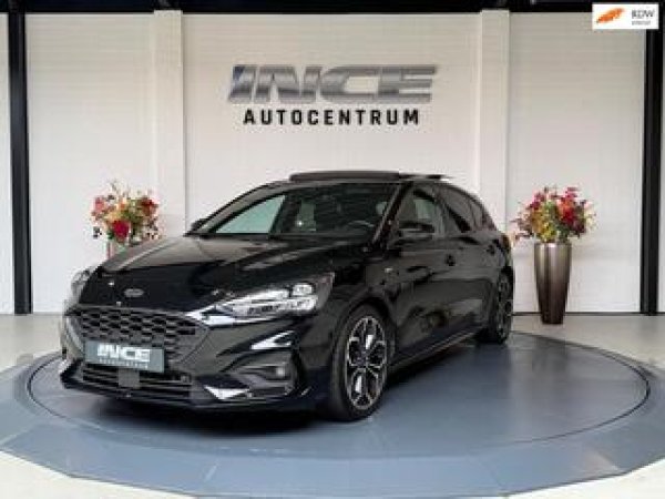 Ford Focus 1.5 EcoBoost Vignale 2019 - voorkant