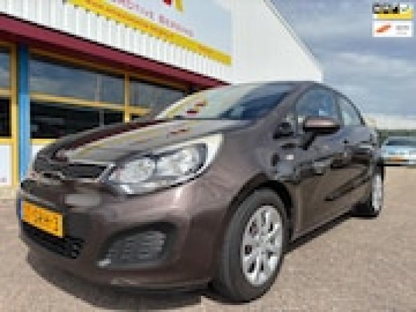 Kia Rio 1.2 CVVT Comfort Pack 2011 - voorkant