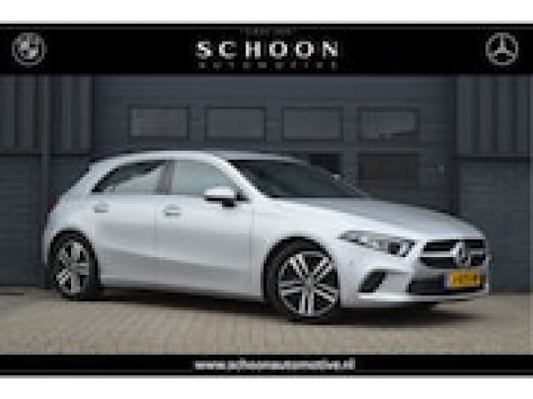 Mercedes-Benz A-klasse 180 Business Solution Luxury 2020 - voorkant