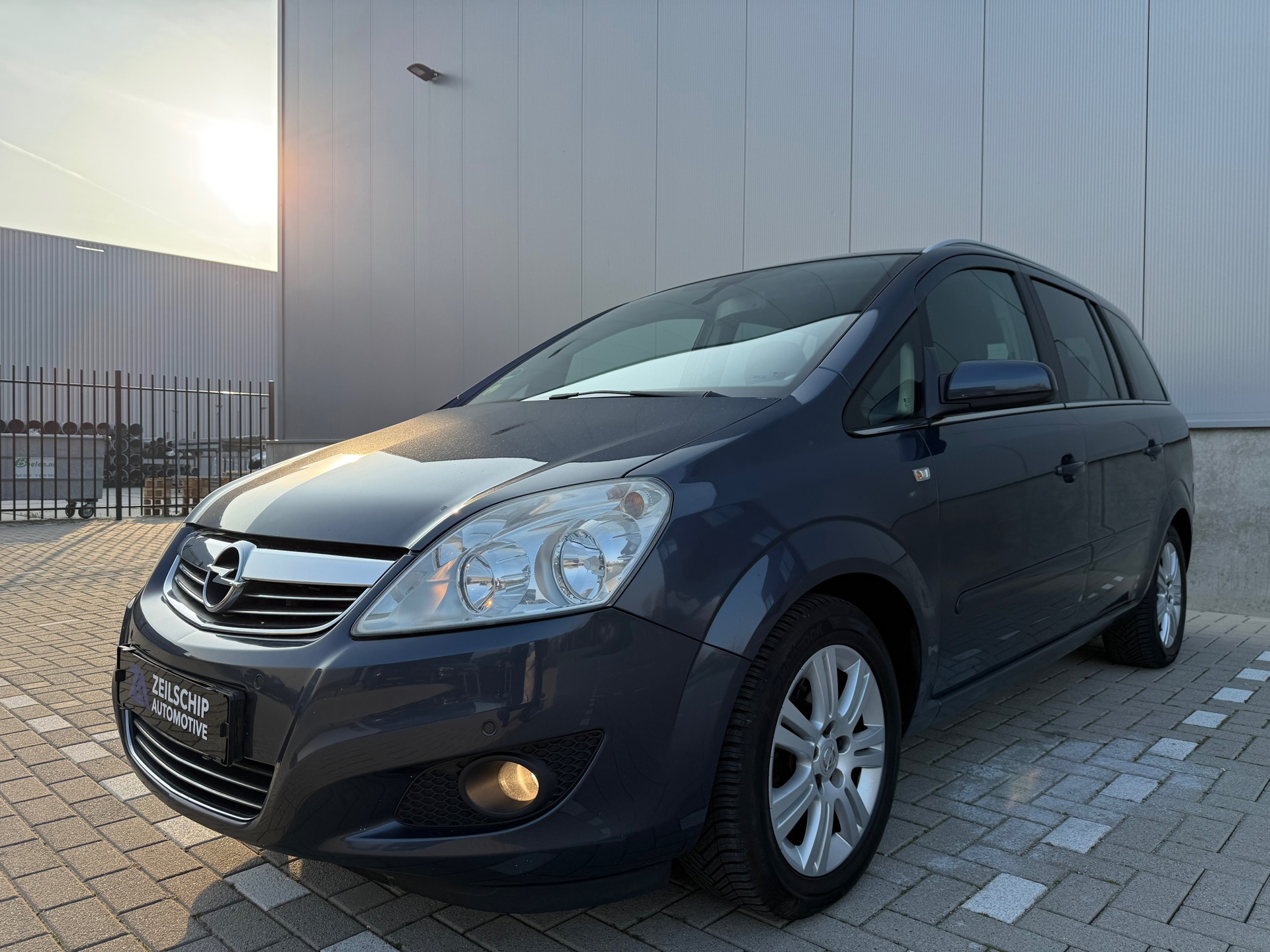 Foto van Opel Zafira