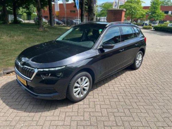 Skoda Kamiq 1.0 TSI Business Edition 2021 - voorkant