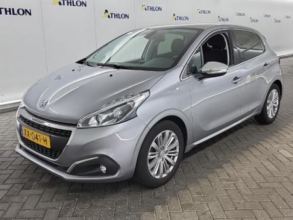 Peugeot 208 1.2 PureTech Allure 2019 - voorkant