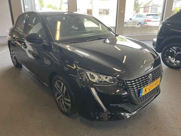 Peugeot 208 1.2 PureTech Blue Lease Allure 2020 - voorkant