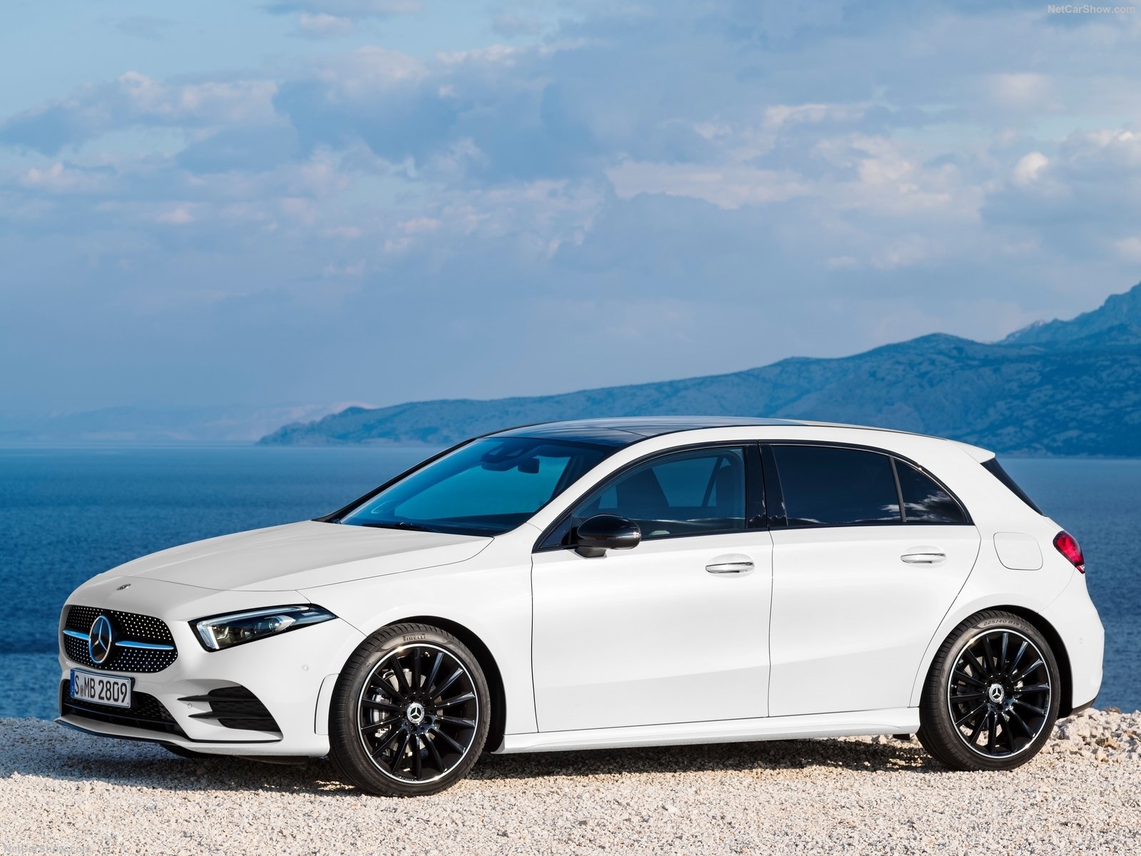 Mercedes-Benz A-klasse 200 Launch Ed Pr.+ 2019 - voorkant