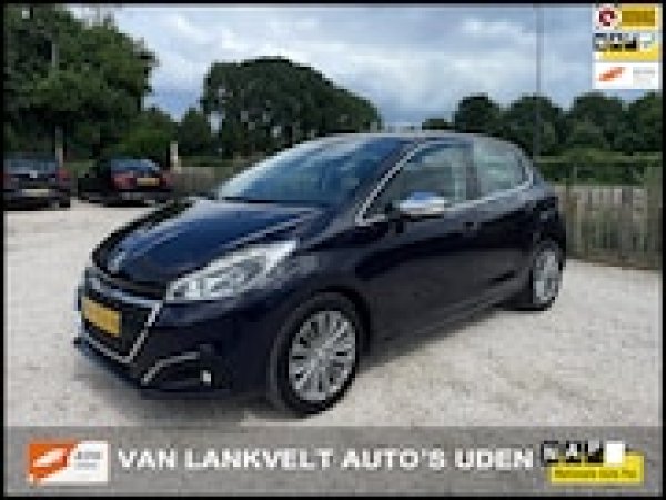 Peugeot 208 1.2 PureTech Allure 2017 - voorkant