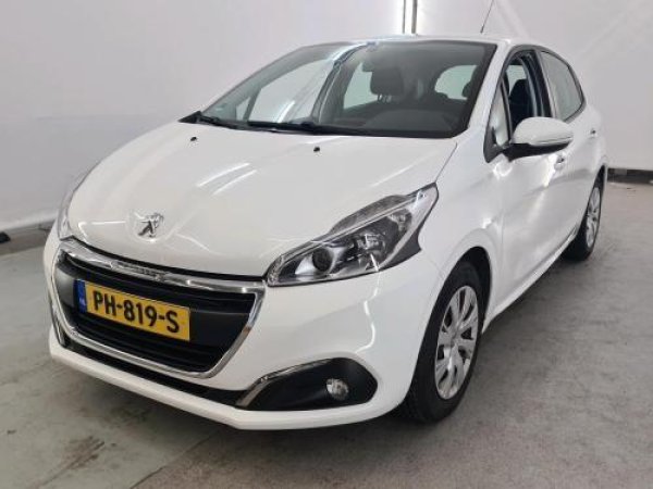 Peugeot 208 1.2 PureTech Blue Lion 2017 - voorkant