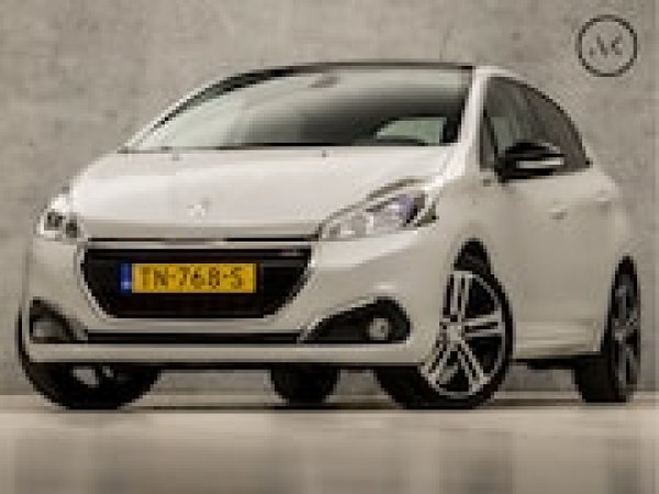 Peugeot 208 1.2 PureTech Première 2015 - voorkant