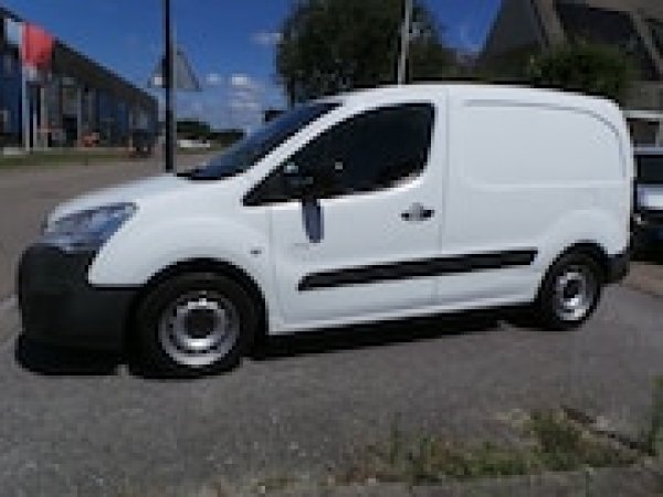 Foto van Peugeot Partner
