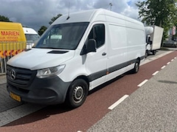 Foto van Mercedes-Benz Sprinter