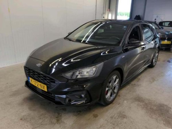 Ford Focus 1.5 EcoBoost ST Line X Business 2021 - voorkant