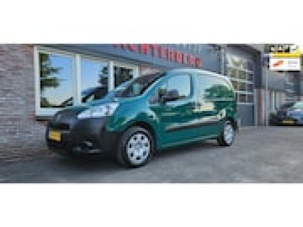 Foto van Peugeot Partner