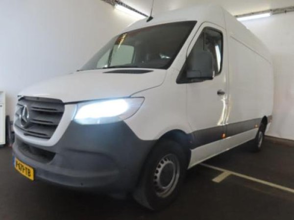 Foto van Mercedes-Benz Sprinter