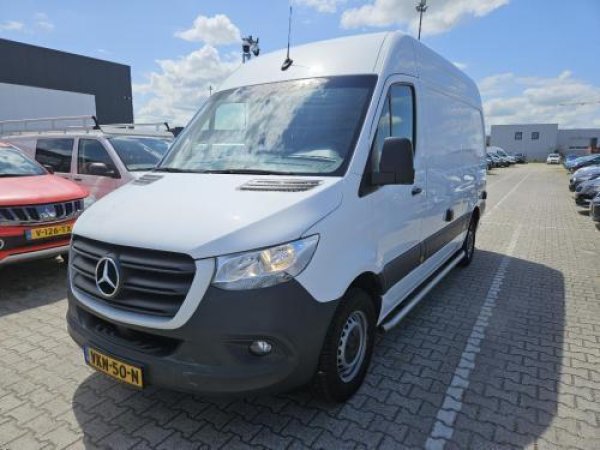 Mercedes-Benz Sprinter 315 1.9 CDI L2H2 DC 2021 - voorkant