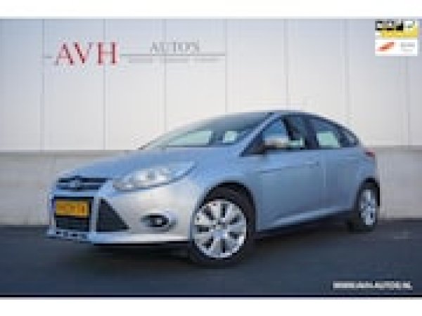 Ford Focus 1.6 TI-VCT Trend 2011 - voorkant