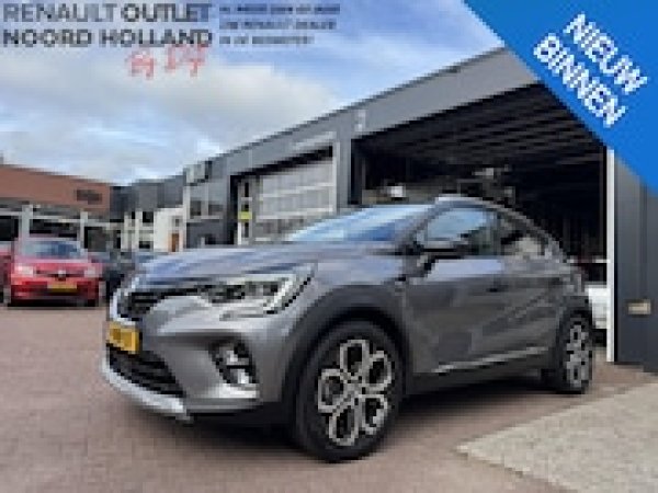 Renault Captur 1.6 E-Tech full hybrid 145 techno 2022 - voorkant