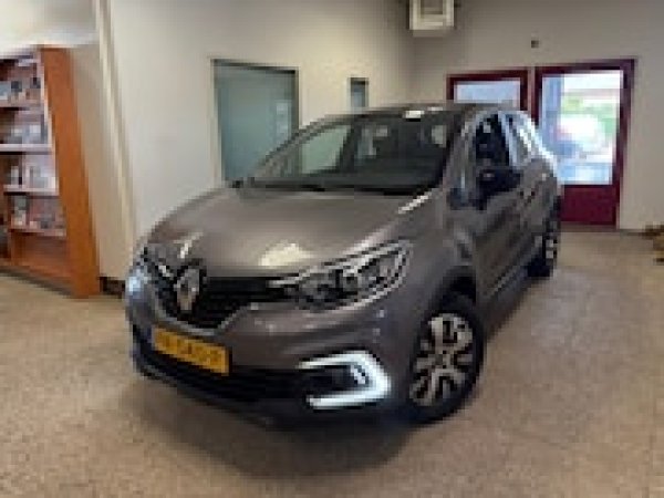 Renault Captur 0.9 TCe Zen 2017 - voorkant