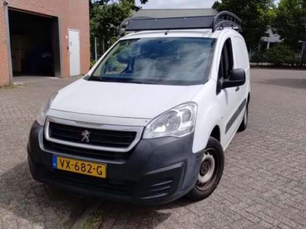 Foto van Peugeot Partner