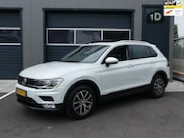 Volkswagen Tiguan 1.4 TSI Connected Series 2016 - voorkant