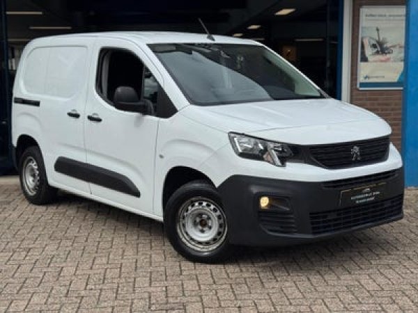 Foto van Peugeot Partner