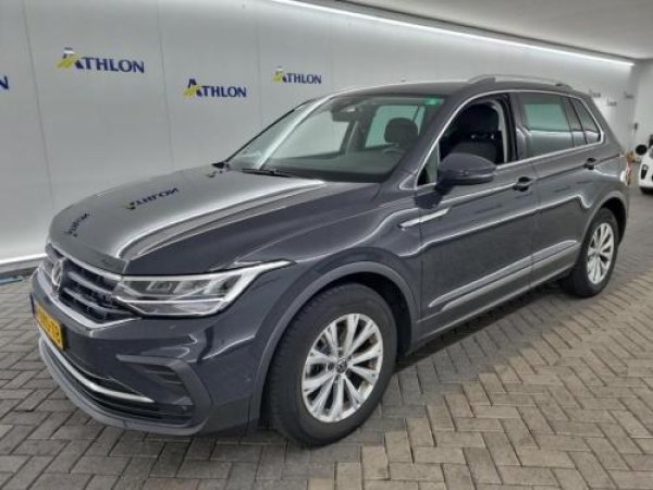 Volkswagen Tiguan 1.5 TSI Life Business 2022 - voorkant