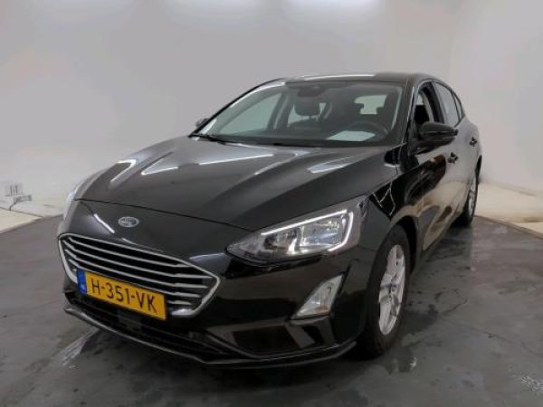 Ford Focus 1.0 EcoBoost Trend Edition Business 2020 - voorkant