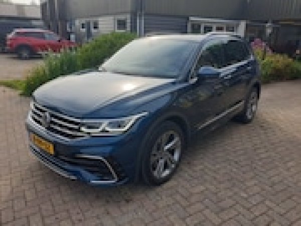 Volkswagen Tiguan 1.4 TSI eHybrid R-Line Business+ 2022 - voorkant