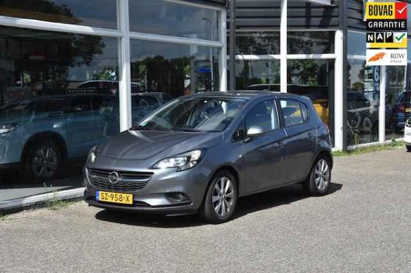 Opel Corsa 1.4 Favourite 2018 - voorkant