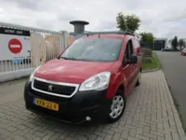 Foto van Peugeot Partner
