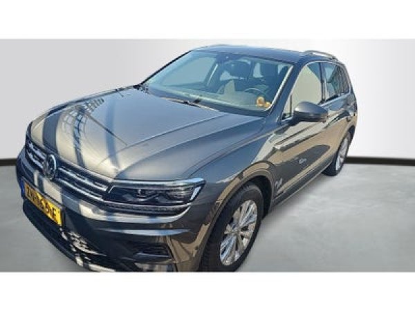 Volkswagen Tiguan 1.5 TSI Comfortline Business 2019 - voorkant