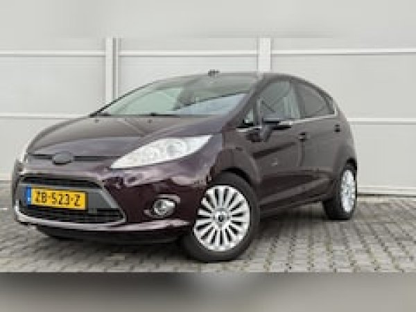 Ford Fiesta 1.4 Trend 2009 - voorkant