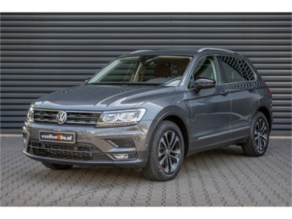 Volkswagen Tiguan 1.5 TSI ACT Highline Business R 2020 - voorkant