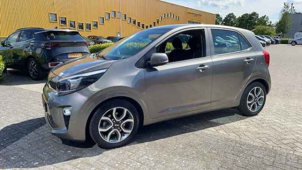 Kia Picanto 1.0 CVVT First Edition 2017 - voorkant