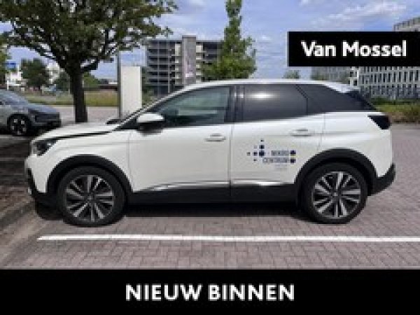 Peugeot 3008 1.2 PureTech Blue Lease Premium 2019 - voorkant