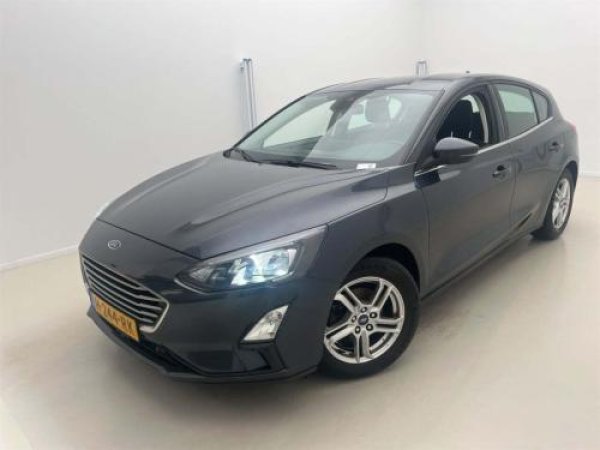 Ford Focus 1.0 EcoBoost Trend Edition Business 2020 - voorkant