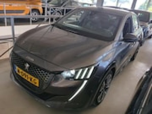 Peugeot 208 1.2 PureTech GT 2021 - voorkant