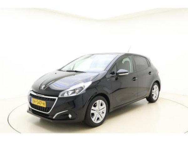 Peugeot 208 1.2 PureTech Signature 2019 - voorkant