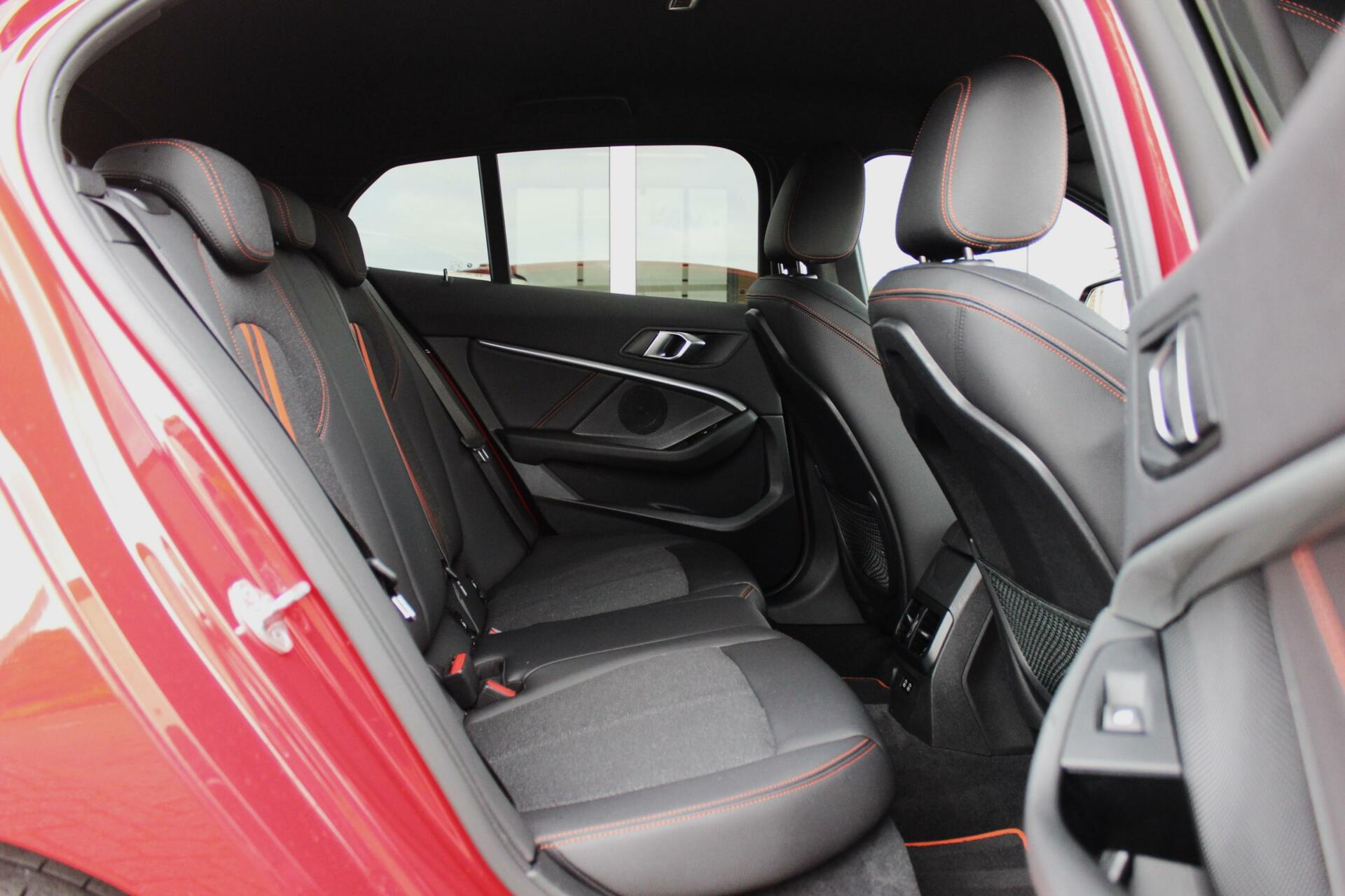 Foto van BMW 118i