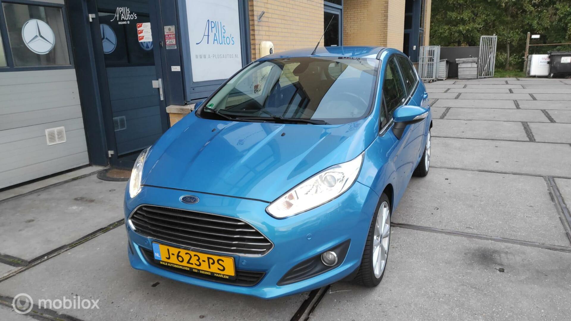 Ford Fiesta 1.0 EcoBoost Titanium 2013 - voorkant