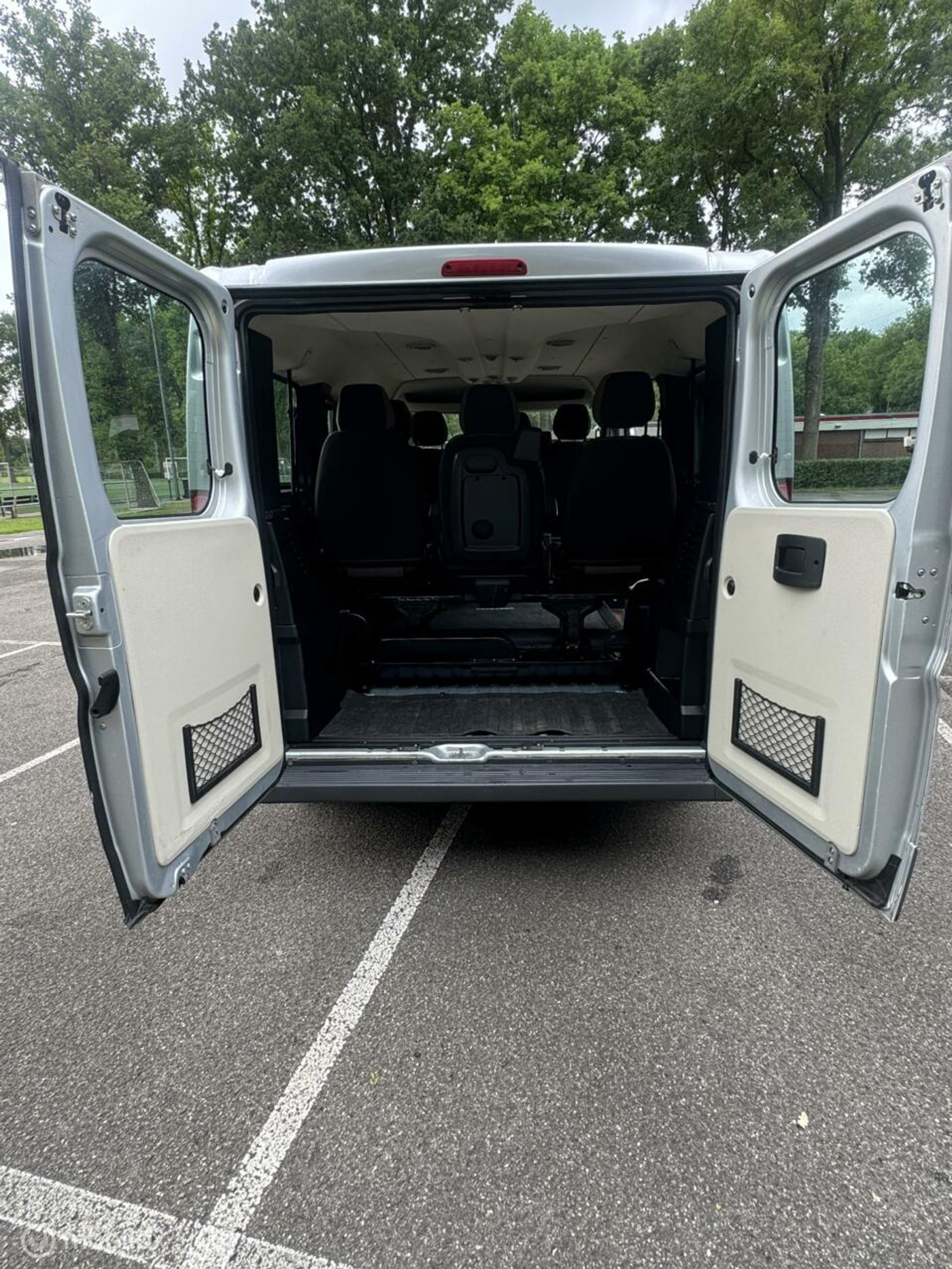 Foto van Peugeot Boxer Bus