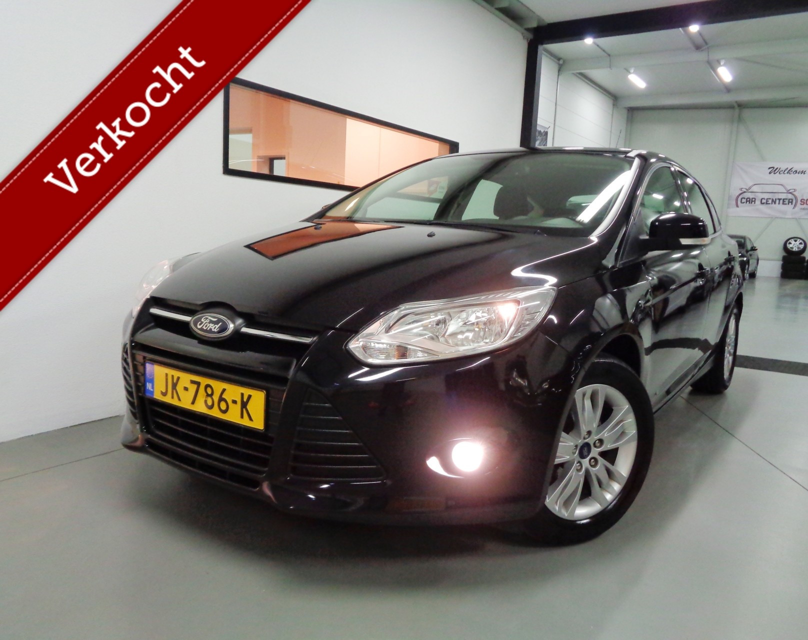 Ford Focus 1.6 TI-VCT Bluetooth/ Climat/ 48.710KM 2014 - voorkant