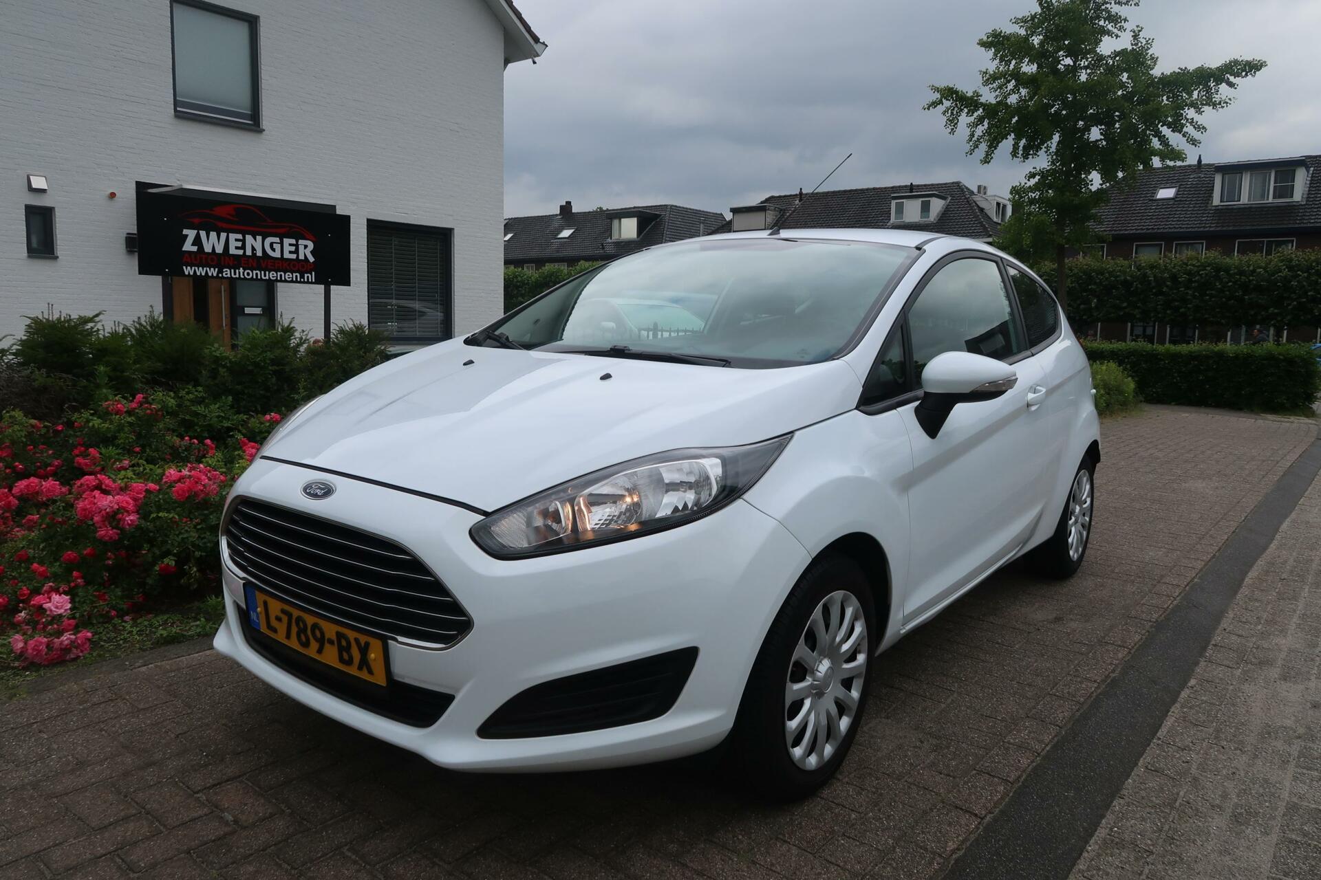 Ford Fiesta 1.25 AIRCO|STUURBEDIENING|RADIO-CD-USB-AUX|PERFECT ONDERHOUDEN 2013 - voorkant