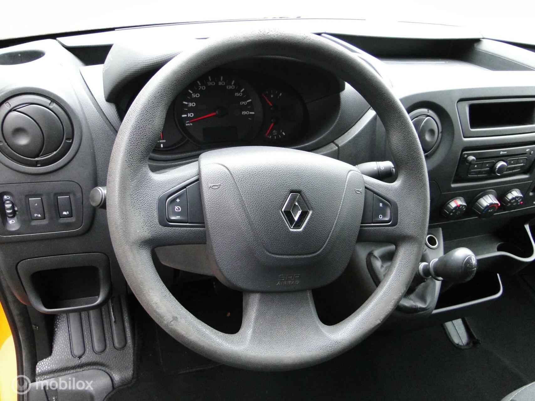 Foto van Renault Master Bestel